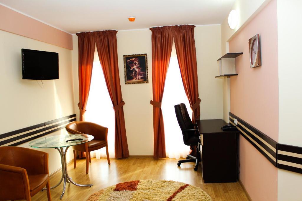 Hotel Zimbru Iasi Quarto foto